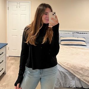 Old Navy Turtleneck Pullover Long Sleeves
